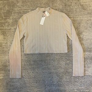 Elegant Beige Long Sleeve Crop Top